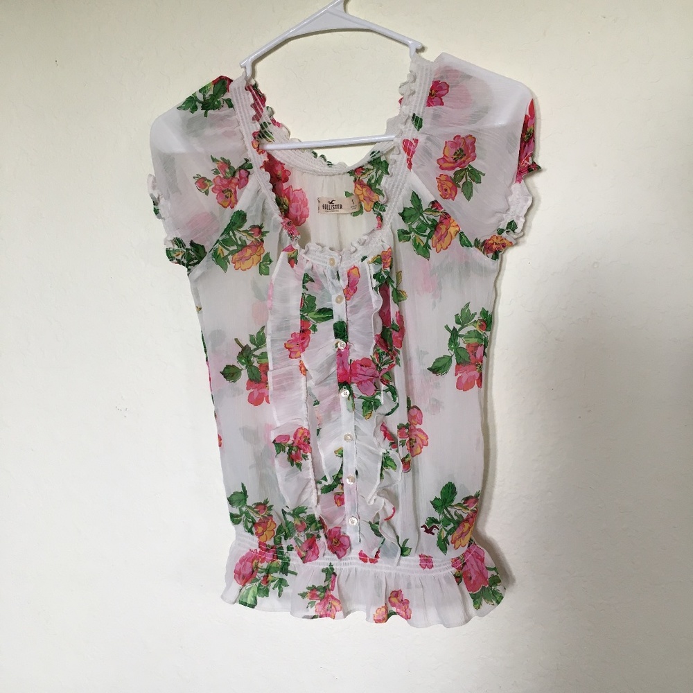 Hollister women's sheer rose blouse. Size S.